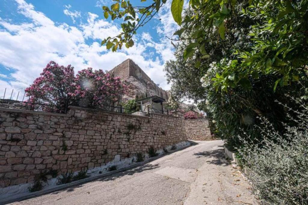 הוילה אתונה At The Foot Of Acropolis. מראה חיצוני תמונה